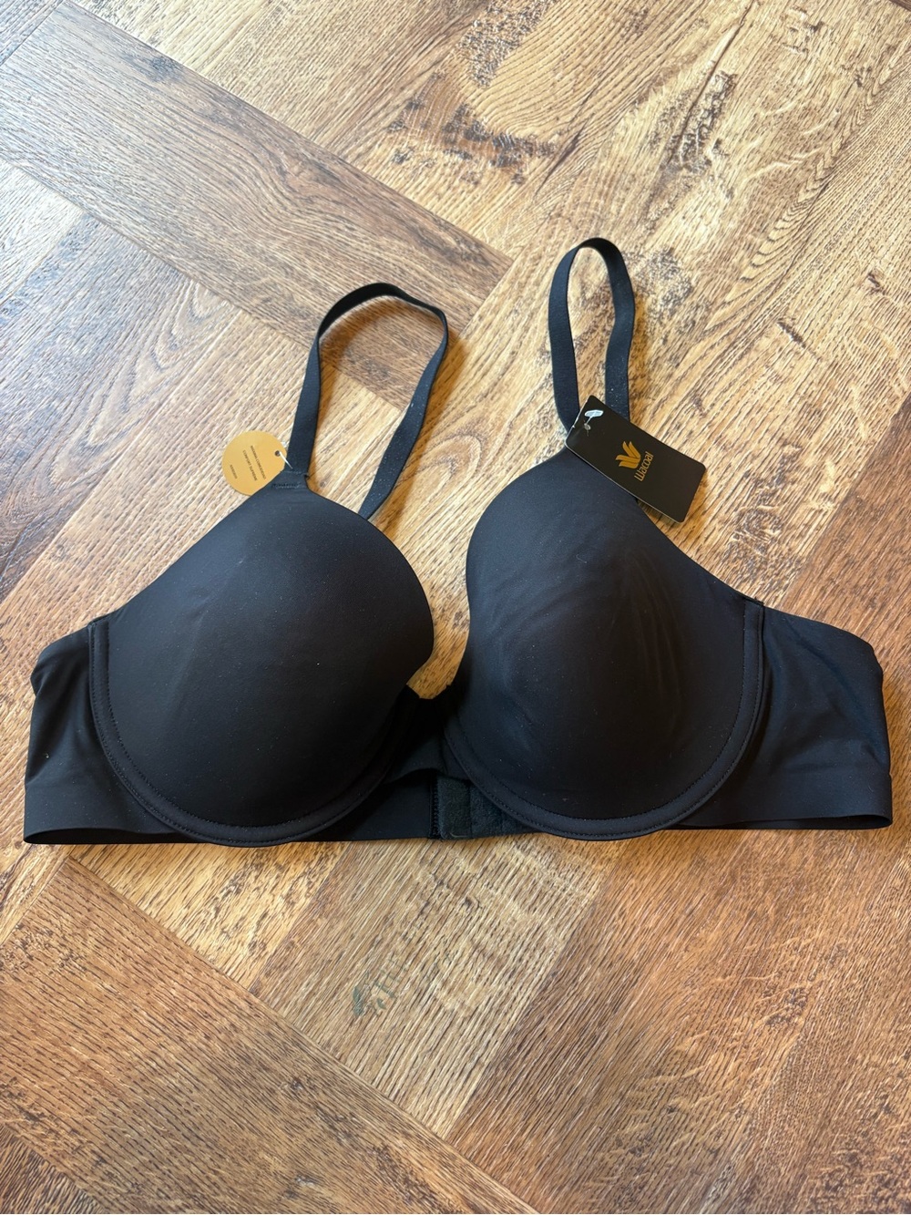 Wacoal Black Seamless Molded T-Shirt Bra 38B